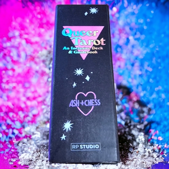 Queer Tarot An Inclusive Deck & Guidebook - Picture 2 of 6